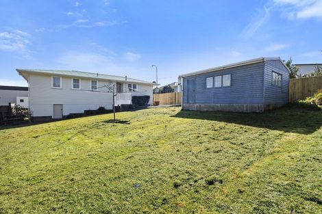 Photo of property in 82 Warspite Avenue, Cannons Creek, Porirua, 5024