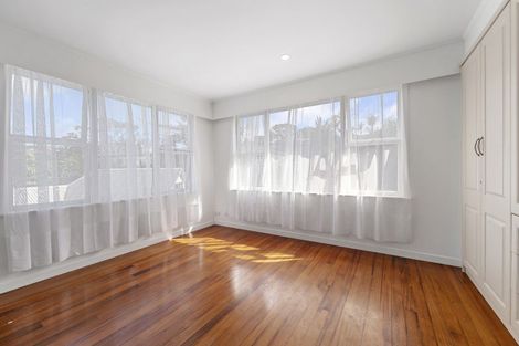 Photo of property in 29a Auld Street, Torbay, Auckland, 0630