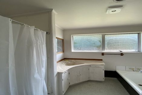 Photo of property in 5 Adel Place, Weymouth, Auckland, 2103