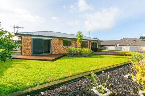 Photo of property in 5 Montrose Place, Highlands Park, New Plymouth, 4312