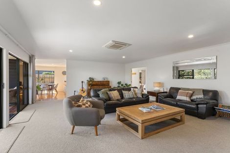 Photo of property in 40 Arrowsmith Avenue, Waipahihi, Taupo, 3330