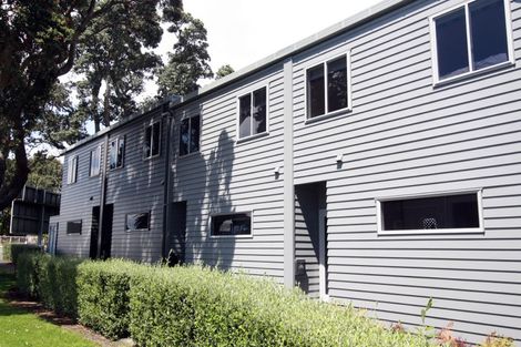 Photo of property in The Strand, 3/16 Ronald Street, Strandon, New Plymouth, 4312