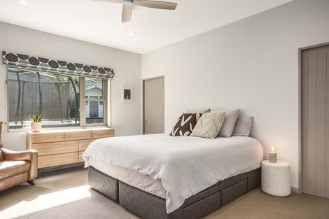 Photo of property in 18 Peel Lane, Aotea, Porirua, 5024