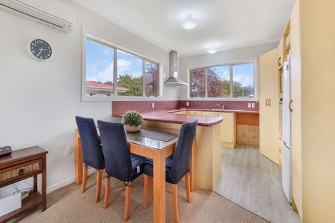 Photo of property in 18 Rutland Street, Utuhina, Rotorua, 3015