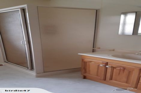 Photo of property in 20 Treeway, Sunnyhills, Auckland, 2010