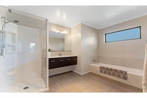 Photo of property in 18 Wanderers Avenue, Brightwater, 7022