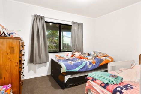 Photo of property in 50 Odlin Crescent, Nawton, Hamilton, 3200