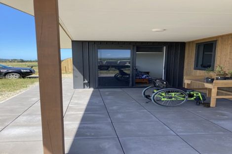 Photo of property in 171 Innes Road, Amberley, 7482