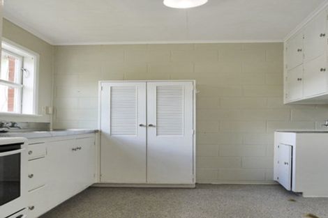 Photo of property in Oberon Flats, 48a Merton Street, Trentham, Upper Hutt, 5018