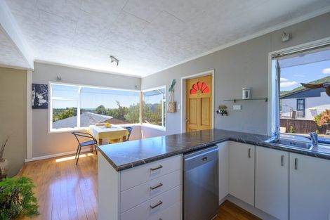 Photo of property in 25 Ariesdale Terrace, Toi Toi, Nelson, 7010