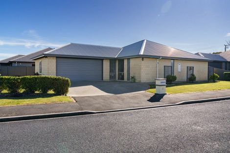 Photo of property in 4 Didham Drive, Mosgiel, 9024