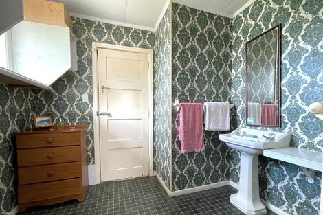 Photo of property in 15 Esplanade, Te Kuiti, 3910