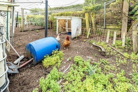 Photo of property in 76 Cornfoot Street, Castlecliff, Whanganui, 4501