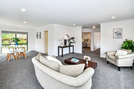 Photo of property in 15 Rathmar Drive, Manurewa, Auckland, 2105