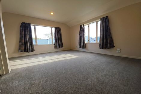 Photo of property in 135a Memorial Avenue, Burnside, Christchurch, 8053