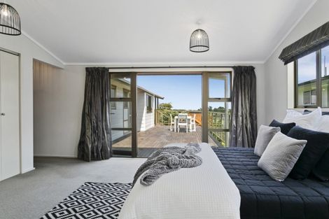 Photo of property in 58 Chesham Avenue, Waipahihi, Taupo, 3330