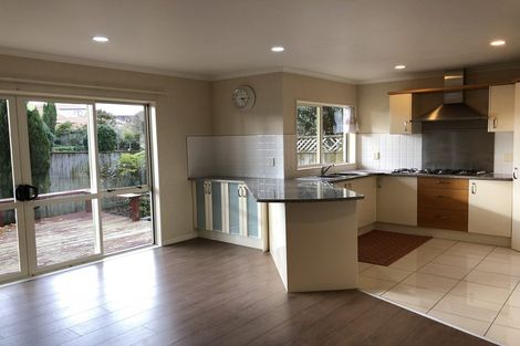 Photo of property in 79 Meadowland Drive, Somerville, Auckland, 2014