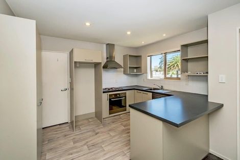 Photo of property in 14 Fulham Street, Islington, Christchurch, 8042
