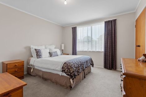 Photo of property in 105 Muir Avenue, Mangere Bridge, Auckland, 2022