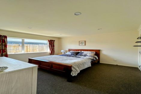 Photo of property in 10 Wescombe Grove, Feilding, 4702