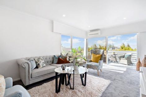 Photo of property in 1/41 Quebec Road, Milford, Auckland, 0620