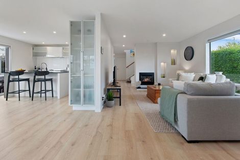 Photo of property in 1/18 Ridge Road, Waiake, Auckland, 0630