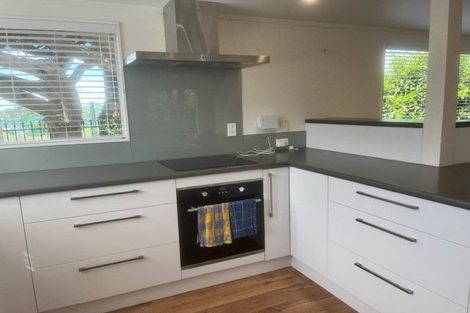 Photo of property in 17 Thurston Place, Bucklands Beach, Auckland, 2012