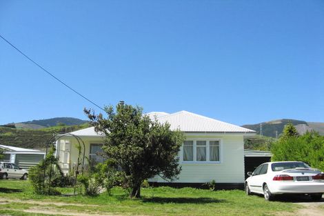 Photo of property in 1/9 Nikau Street, Stoke, Nelson, 7011