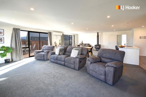 Photo of property in 6 Silverview Place, Mosgiel, 9024