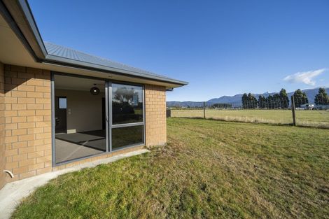Photo of property in 19 Orbell Crescent, Te Anau, 9679