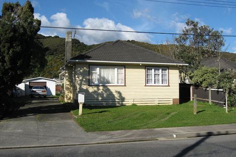 Photo of property in 72 Bull Avenue, Wainuiomata, Lower Hutt, 5014