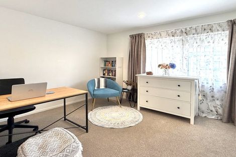 Photo of property in 8 Katikati Drive, Manurewa, Auckland, 2102