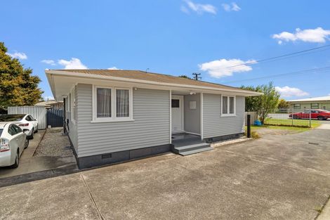 Photo of property in 135 Clevedon Road, Papakura, 2110