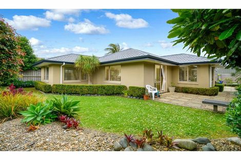 Photo of property in 34 Starlight Cove, Hobsonville, Auckland, 0618