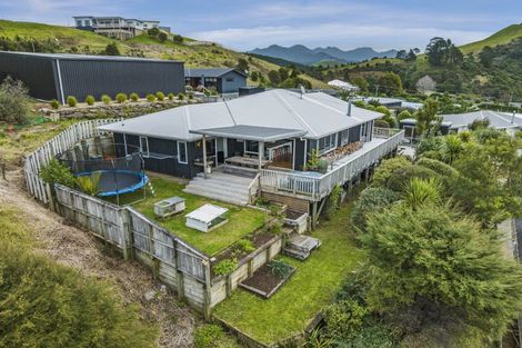 Photo of property in 127 Te Tutu Street, Whangamata, 3691