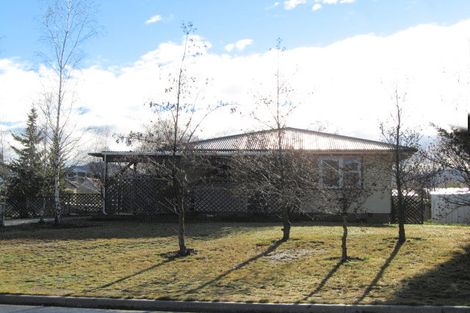 Photo of property in 13 Wilkin Road, Wanaka, 9305