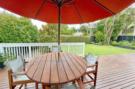 Photo of property in 16 Onetaunga Road, Chatswood, Auckland, 0626