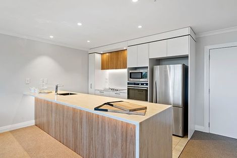 Photo of property in 98b/30 Ambassador Glade, Orewa, 0931