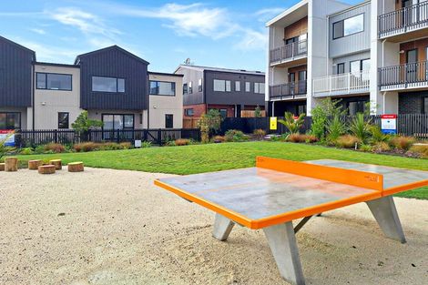 Photo of property in 17 Tokarewa Close, Mount Wellington, Auckland, 1062