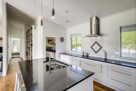 Photo of property in 30 Waipuka Road, Waimarama, Havelock North, 4294