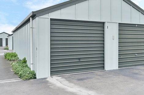 Photo of property in 214a Breezes Road, Aranui, Christchurch, 8061