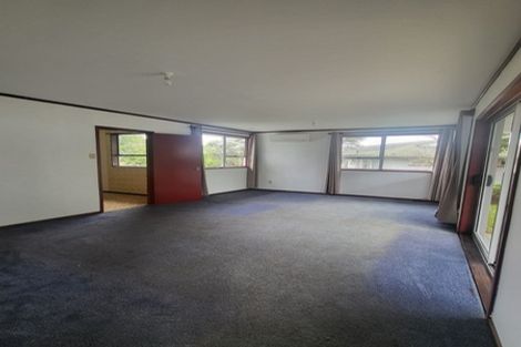 Photo of property in 23 Roick Parade, Glen Eden, Auckland, 0602