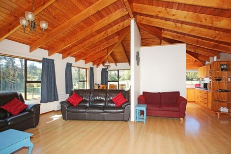 Photo of property in 244 Cossey Road, Drury, 2577