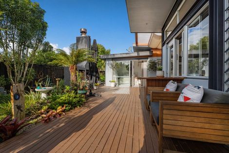 Photo of property in 3 Cobham Lane, Whitianga, 3510