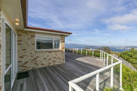 Photo of property in 9 Imran Terrace, Khandallah, Wellington, 6035