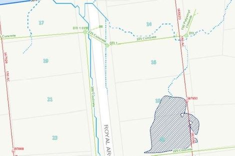 Photo of property in 16 Royal Arch Place, Rosehill, Papakura, 2113