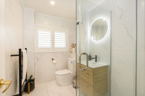 Photo of property in 5a William Street, Takapuna, Auckland, 0622