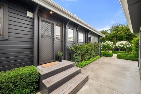 Photo of property in 19 Fernbrook Place, Mairehau, Christchurch, 8013