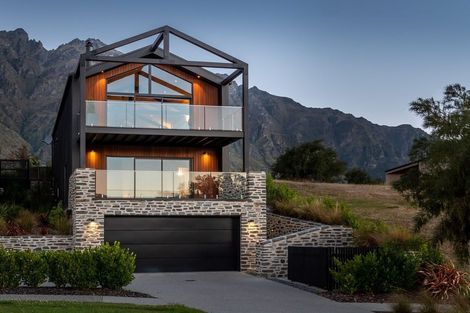 Photo of property in 7b Rannoch Drive, Jacks Point, Queenstown, 9371