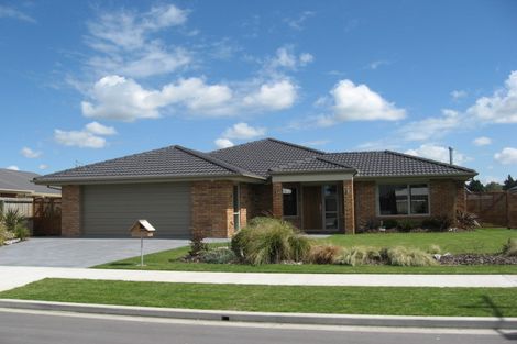 Photo of property in 12 Allison Crescent, Kaiapoi, 7630